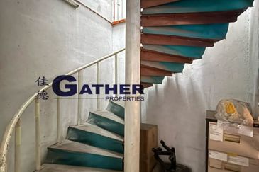 Jalan Pengkalan 1, Taman Pengkalan Jaya