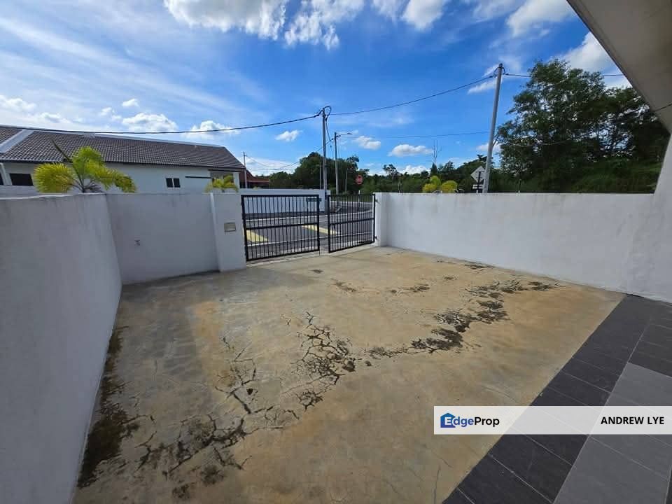 Tronoh Single Storey House for Sale Brand New, Perak, Kinta