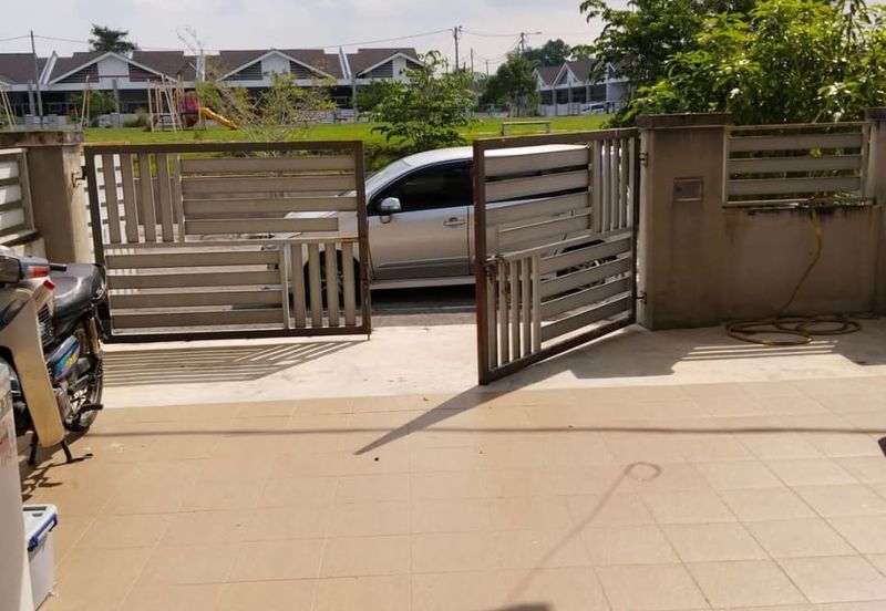 TAMAN TRONOH UNIVERSITI