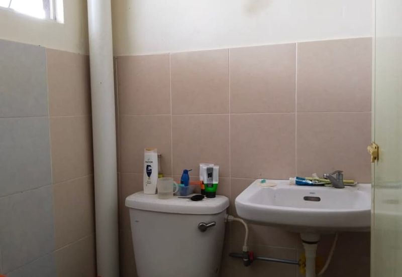 TAMAN TRONOH UNIVERSITI