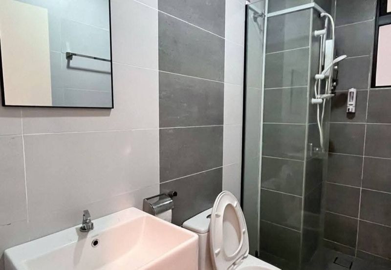 THE COVE HILLSIDE RESIDENCE