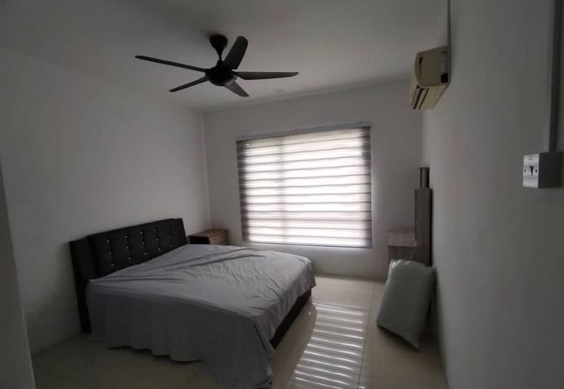 Manhattan Condominium