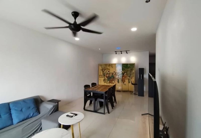 Manhattan Condominium