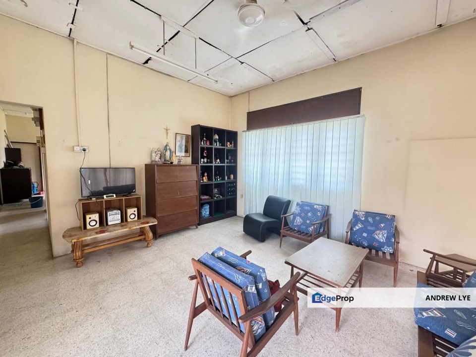 Ipoh Garden Single Storey Bungalow House for Sale , Perak, Ipoh