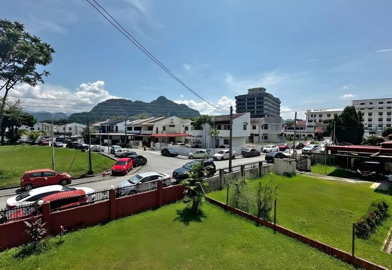 Taman Ipoh Selatan (Ipoh Garden South)