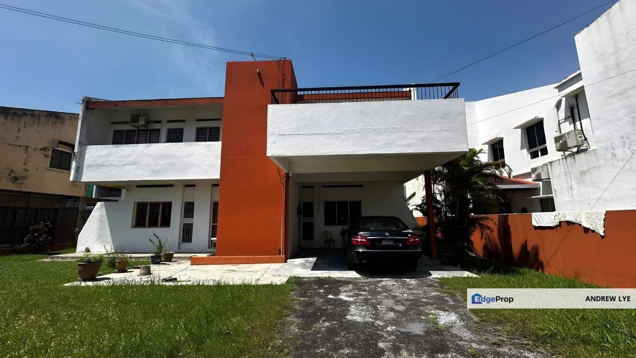 Ipoh Garden South Double Storey Bungalow For Sale Facing Field, Perak, Ipoh