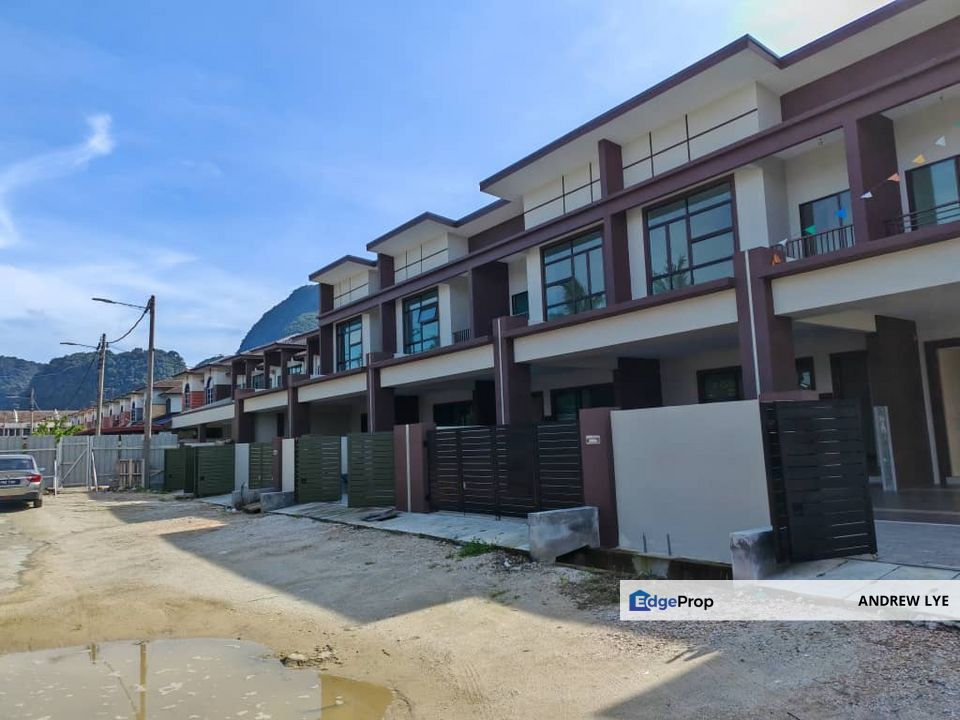 Taman Lapangan Indan @ Botani Double Storey New House For Sale , Perak, Ipoh