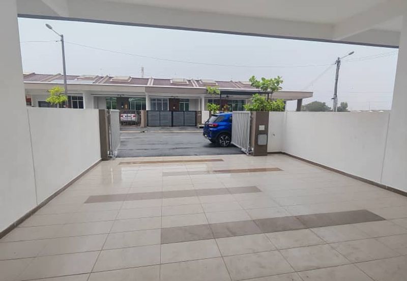 Panorama Lapangan Perdana