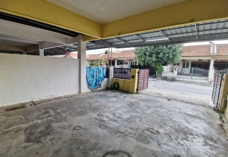 Halaman Pengkalan Indah