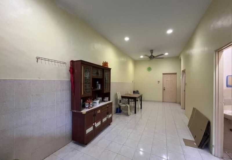 Halaman Pengkalan Indah