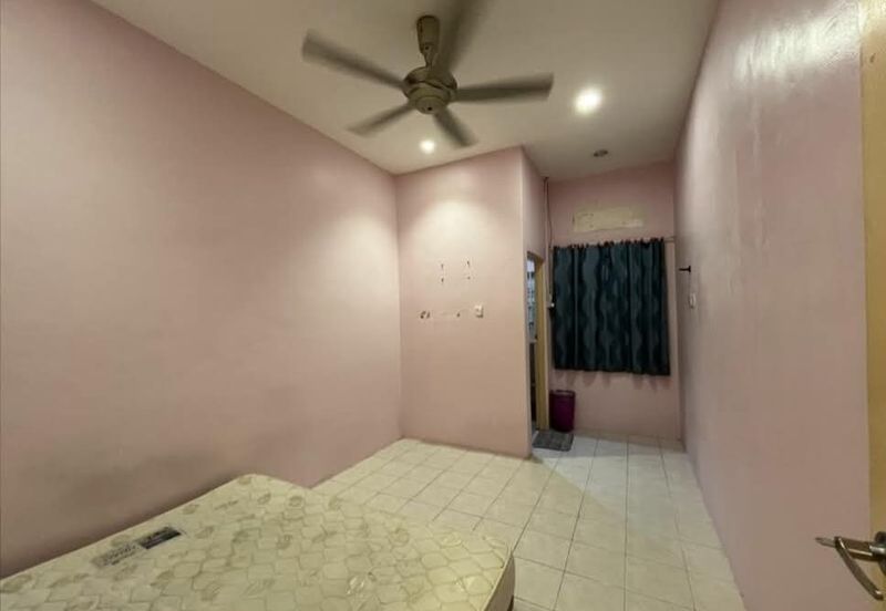 Halaman Pengkalan Indah