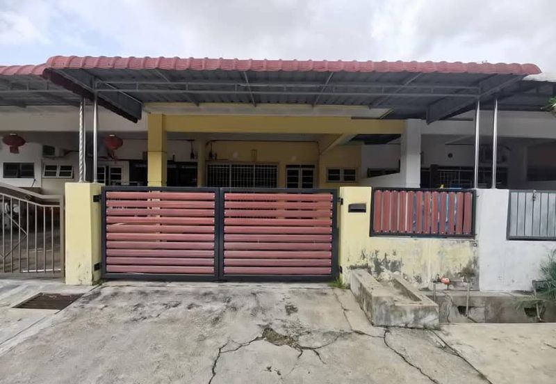 Halaman Pengkalan Indah