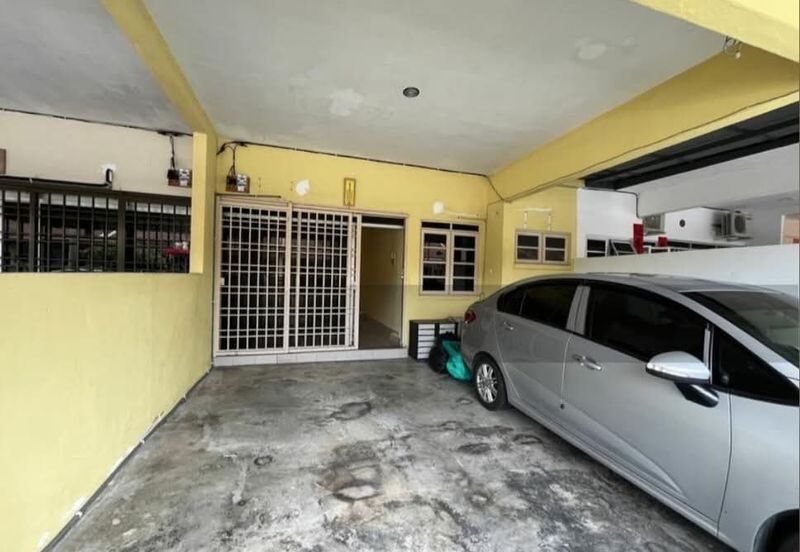 Halaman Pengkalan Indah