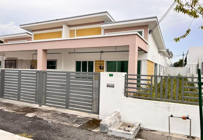 Panorama Lapangan Perdana