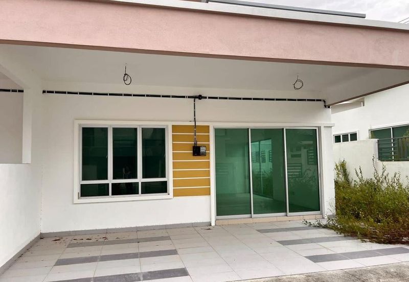 Panorama Lapangan Perdana