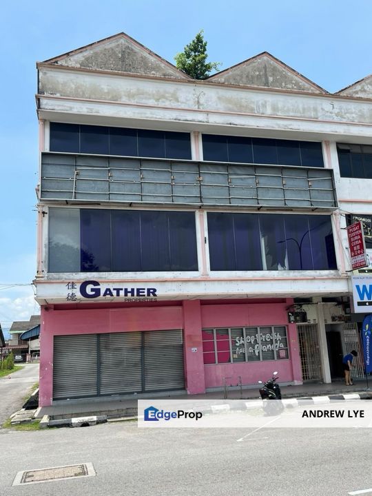 Pasir Puteh 2 units Adjoining 3 Storey Shoplots for Rent, Perak, Ipoh