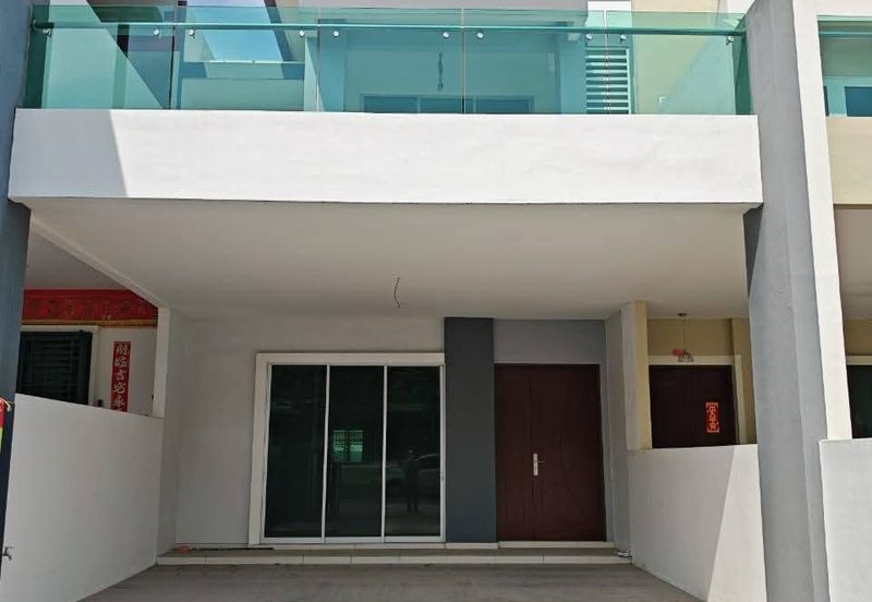 PANORAMA LAPANGAN KINARA