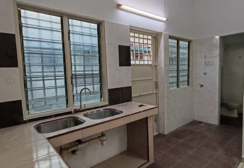 Taman Pengkalan Barat