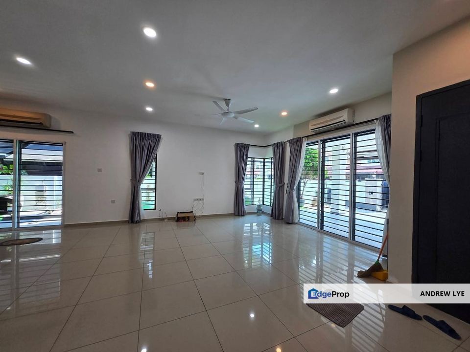 Gunung Rapat Taman Saikat Double Storey Semi Detached House for Sale , Perak, Kinta