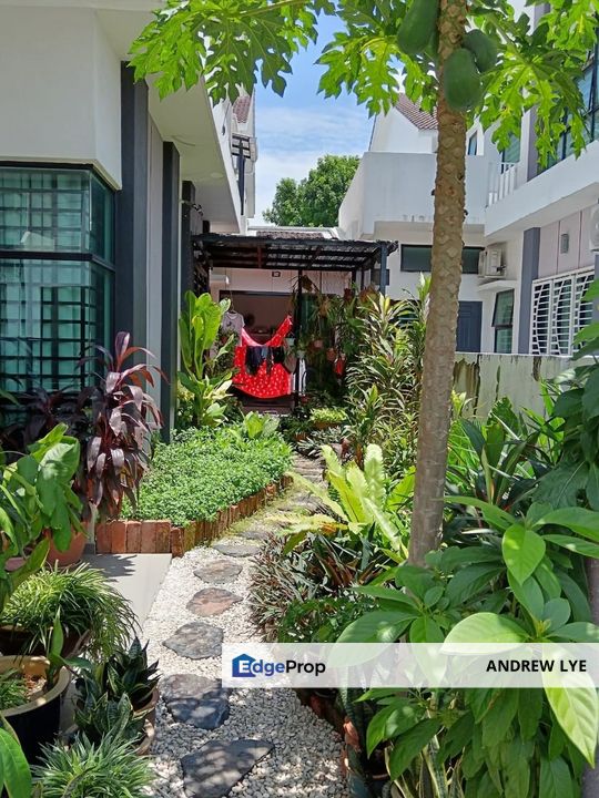 Panorama Lapangan Akasia Double Storey Semi Detached House for Sale , Perak, Kinta