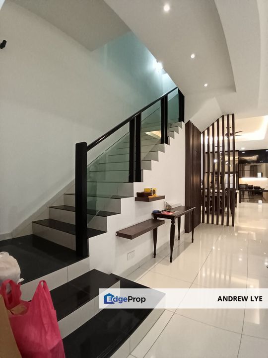 Panorama Lapangan Akasia Double Storey Semi Detached House for Sale , Perak, Kinta
