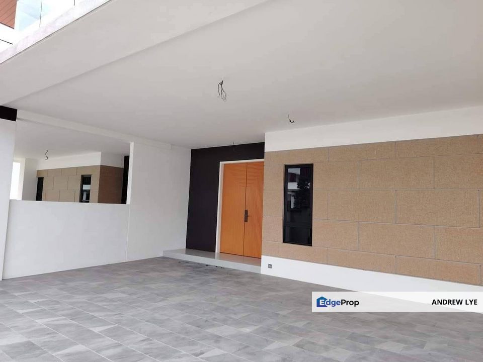 The Grand Thompson Residence Double Storey Semi Detached For Sale , Perak, Ipoh