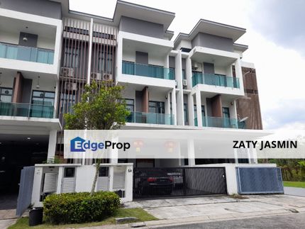 Nusaputra Timur, Price Reduced! 3 Storey Link House Pool Villa Reflexion Cyberjaya , Selangor, Puchong