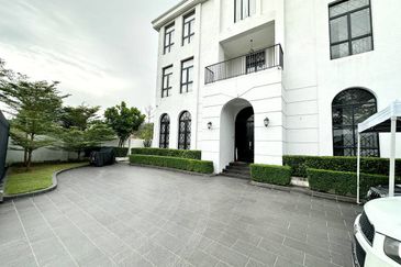 Taman Tun Dr Ismail (TTDI)