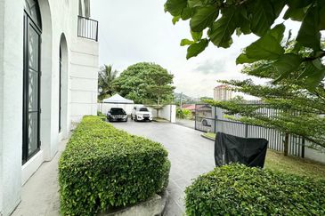 Taman Tun Dr Ismail (TTDI)