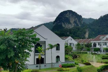 Peranakan Straits, Setia Eco Templer