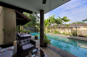 Changkat Kiara Surya