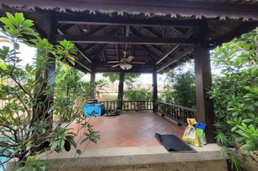 Changkat Kiara Surya