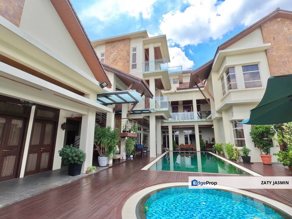 Seksyen 9 Shah Alam Beautiful 3 Storey Bungalow Mansion House FOR SALE, Selangor, Shah Alam