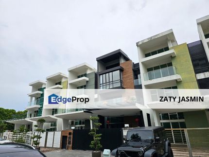 3 Storey Super-Link House (At The First Row Without Any Blockage)  Desa Park Serdang, Selangor, Seri Kembangan