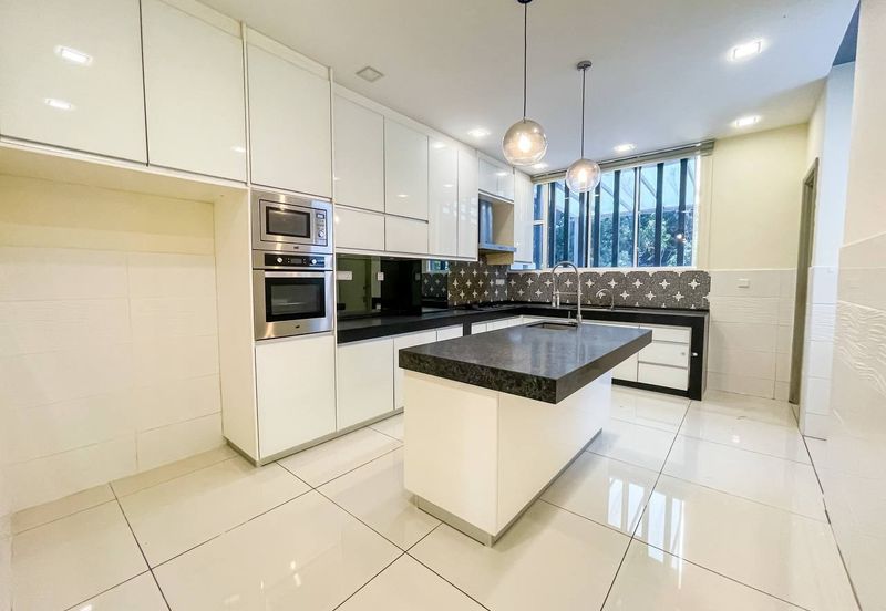 Saville @ The Park - Twin Villa