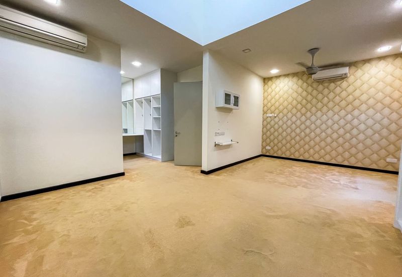 Saville @ The Park - Twin Villa