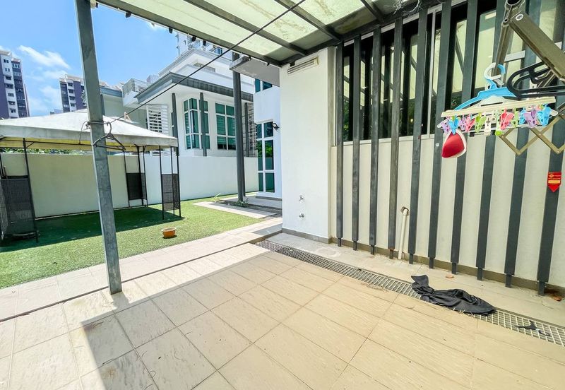 Saville @ The Park - Twin Villa