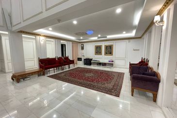 Corner 3 Storey Bungalow Kubah @ Bukit Jelutong