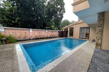 Corner 3 Storey Bungalow Kubah @ Bukit Jelutong