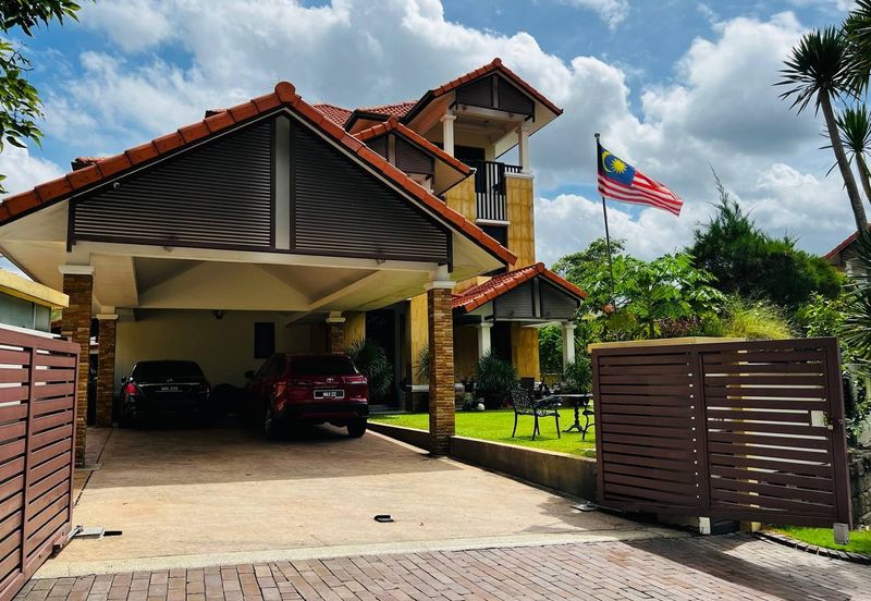 Luxurious Corner Bungalow in the Heart of Bukit Tunku (Kenny Hills)