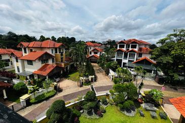 Luxurious Corner Bungalow in the Heart of Bukit Tunku (Kenny Hills)