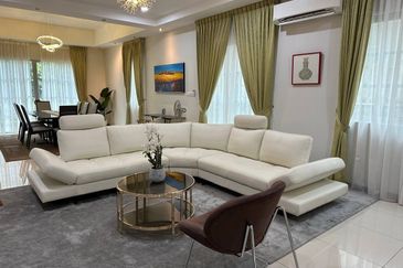 Charming Essex, Setia Eco Templer