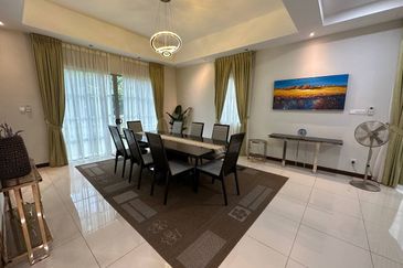 Charming Essex, Setia Eco Templer