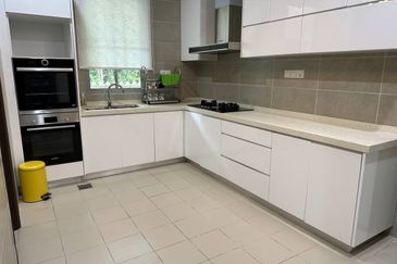 Charming Essex, Setia Eco Templer