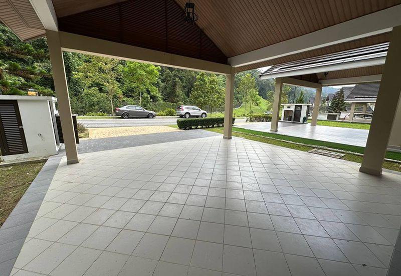 Charming Essex, Setia Eco Templer