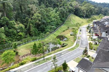 Charming Essex, Setia Eco Templer