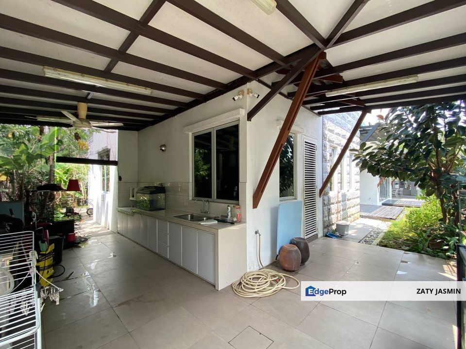 Laman Sari Seksyen 13 Shah Alam FACING OPEN Double Storey Bungalow FOR SALE, Selangor, Shah Alam