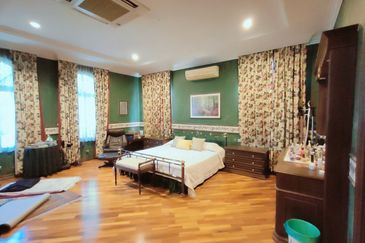 Lakeview Resort Saujana