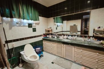 Lakeview Resort Saujana