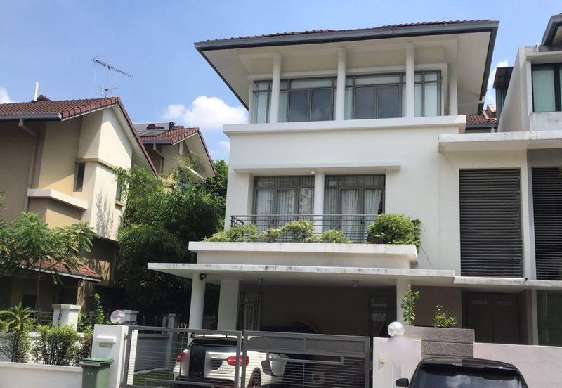 Changkat Kiara Surya